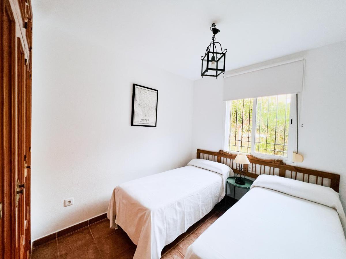Jardin Del Golf Nº 36 By Fontanilla Del Mar Holidays Rentals 奇克拉纳－德拉弗龙特拉 外观 照片